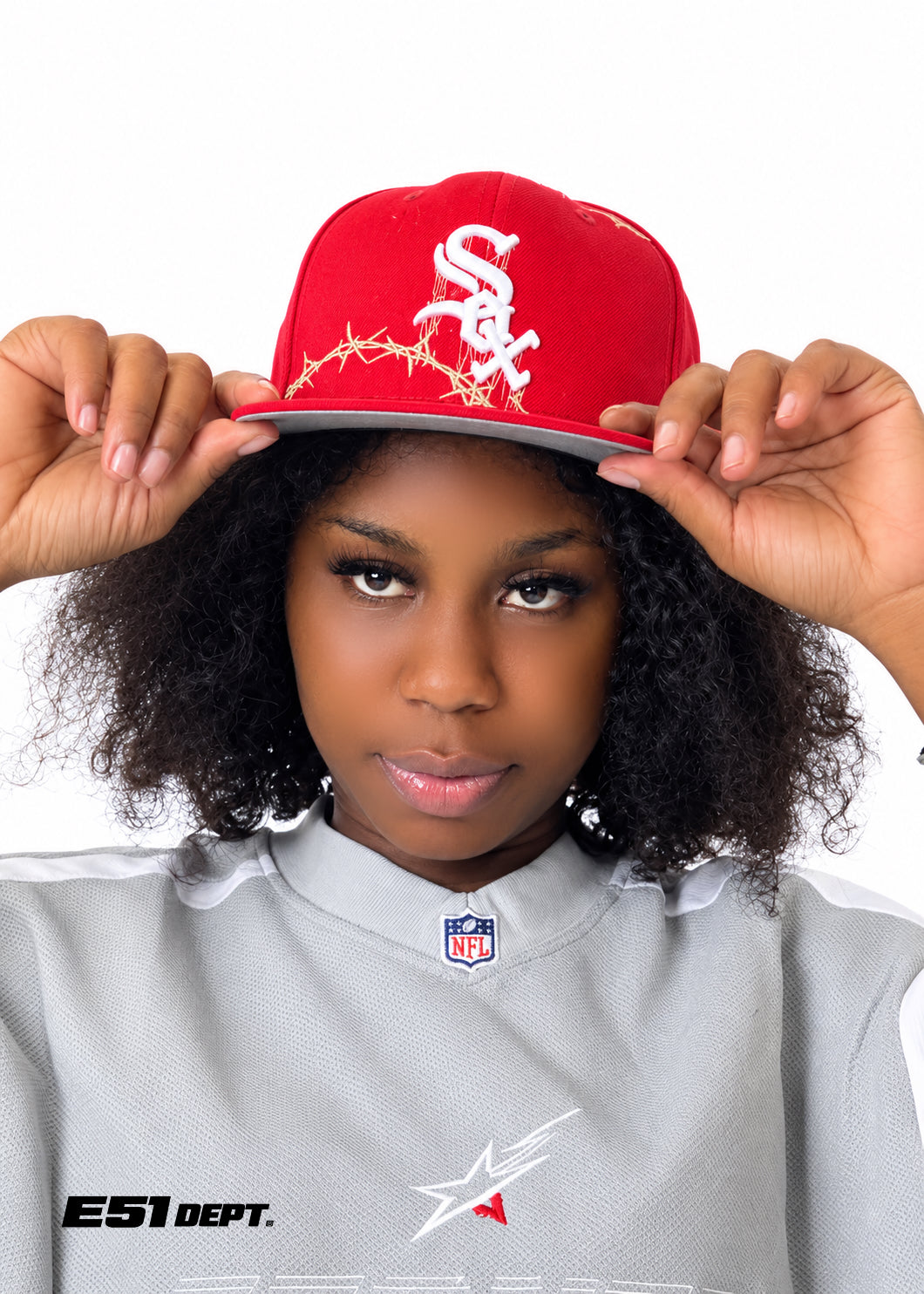Red Chicago White SOX 59FIFTY Fitted Cap - Gold Barbed - Wire Edition
